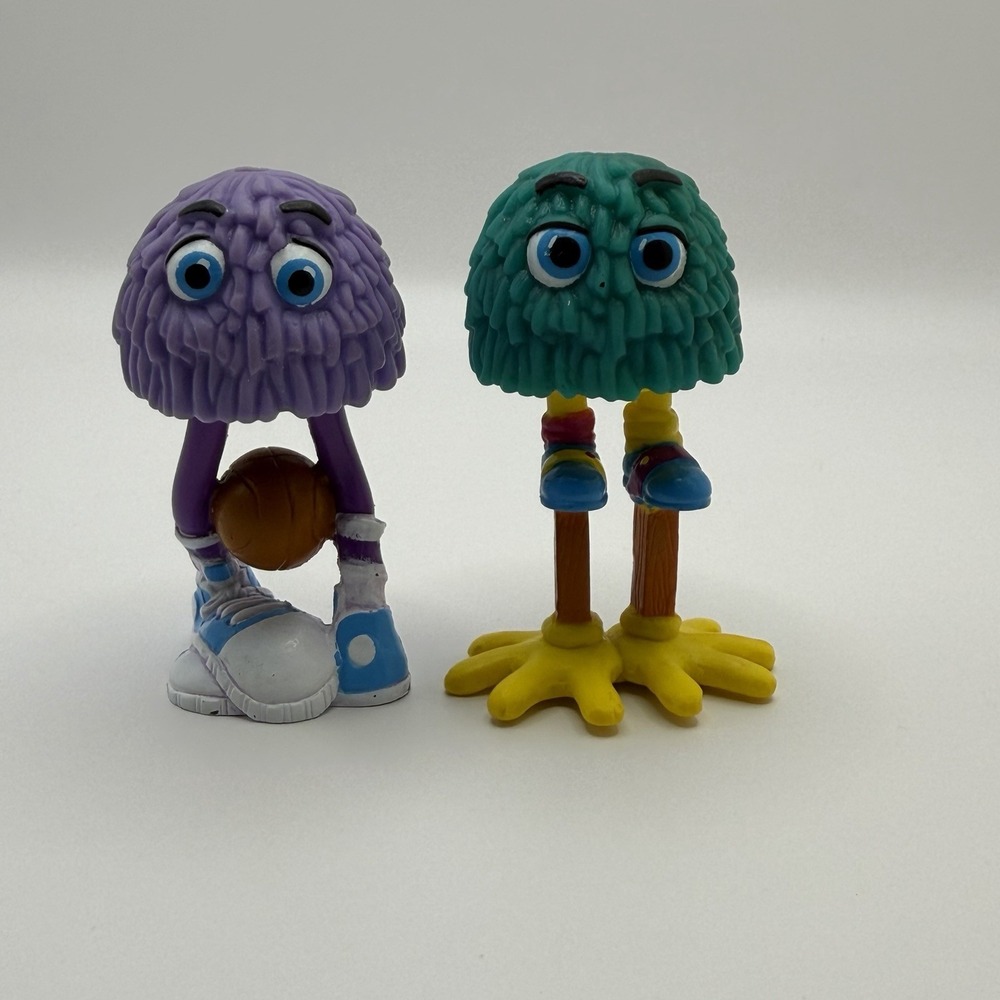 McDonald's Purple And Blue Fry Guys Kids with Basketball 1989 Lot Of 2